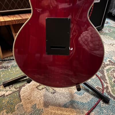 Burns Brian May Signature Specisl 2000’s - Red image 7