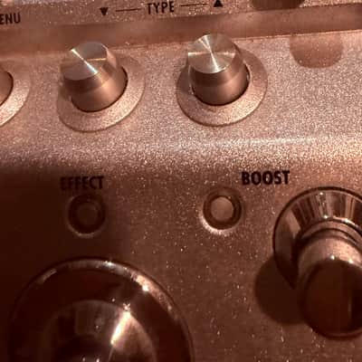 Zoom A3 Acoustic Modeling Multi-Effects Processing Pedal image 4