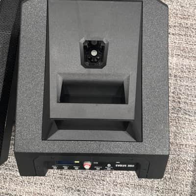 Electro-Voice Evolve 30M Portable Powered Column Loudspeaker System 2020 - Present - Black image 8