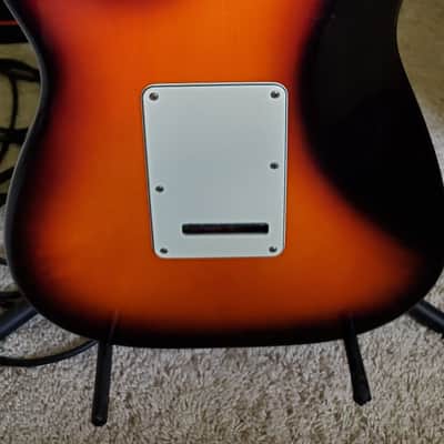 Fender Vintage Stratocaster  1995 tobacco sunburst image 3