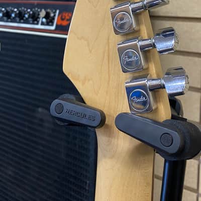 Used 1994 Fender 40th Anniversary American Standard Stratocaster with Rosewood Fretboard image 7