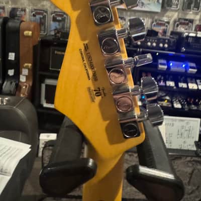 Fender American Professional II Stratocaster with Maple Fretboard 2023 - Present - Anniversary 2-Color Sunburst image 4