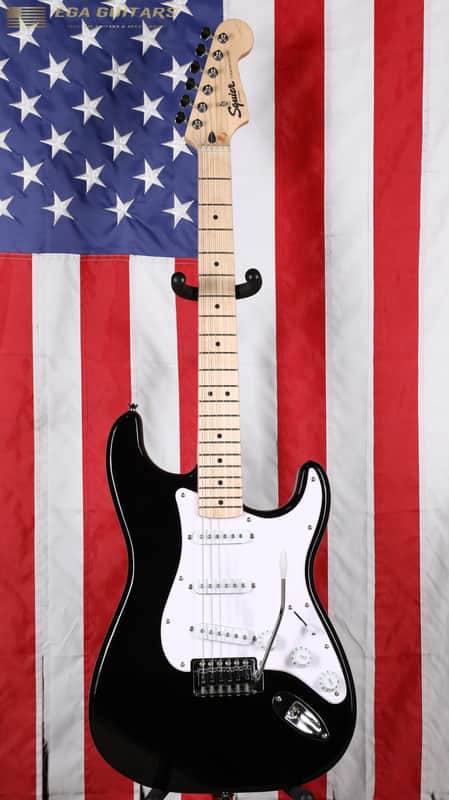 Squier Sonic Stratocaster - Black image 1