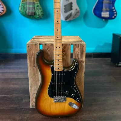 Fender Stratocaster 1979 - Sunburst image 2
