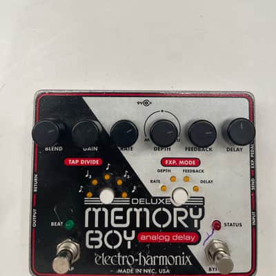 Electro Harmonix Deluxe Memory Boy Analog Delay Guitar Effect Pedal image 4
