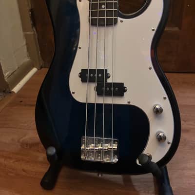 Unknown P-Style bass 2010s - blue burst image 2