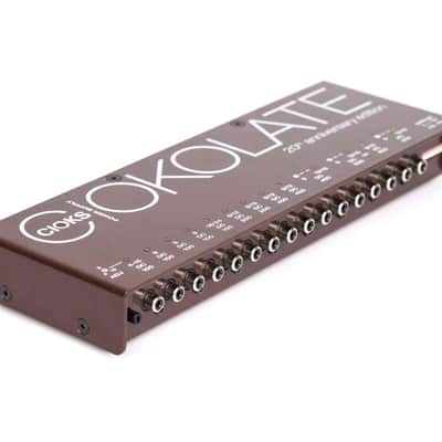 CIOKS CIOKOLATE 9V / 12V / 15V / 16V / 24V AC DC Universal Power Supply with 12 Isolated Sections and 24 Flex Cables for Effect Pedals - Compatible with Temple Audio and Pedaltrain Pedalboards image 3