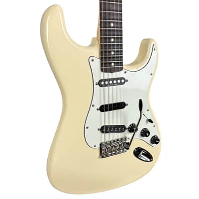 Fender Ritchie Blackmore Signature Stratocaster 2022 - Olympic White image 2