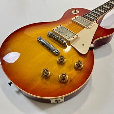 Gibson Les Paul Standard Reissue 1958 Custom Shop 2010 Washed Cherry Burst VOS image 4