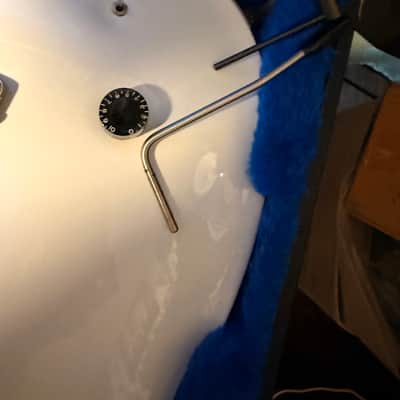 PRS Standard 1986 - Pearl White with Bird Inlays - RARE image 9