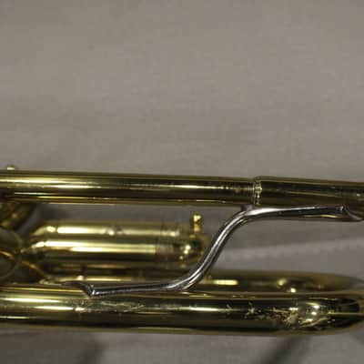 A York Bb Trumpet Model Custom 1942 in a Hard Case & Real Nice   # 1 T image 11