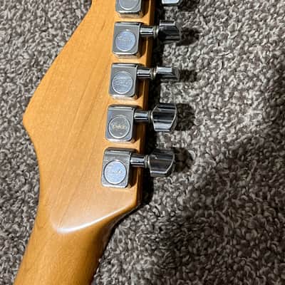 Fender 40th Anniversary American Standard Stratocaster with Maple Fretboard 1994 - Arctic White image 7