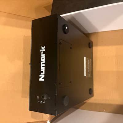 Numark Scratch DJ Mixer 2019 - Present - Black image 2