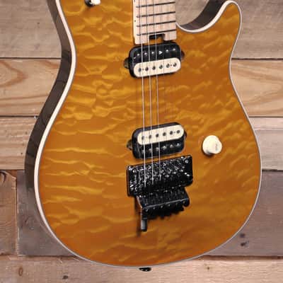 EVH NAMM Limited Edition USA Custom Shop Wolfgang Quilt Top Trans Amber w/ Case image 2
