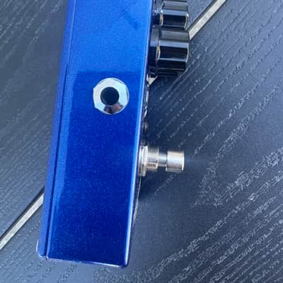 MXR M288 Bass Octave Deluxe 2004 - Present - Blue image 4
