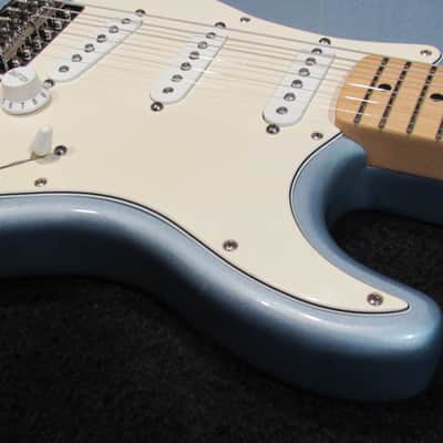 2001/2012 MIM Fender Standard Stratocaster Guitar Agave Blue image 5