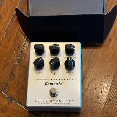 Demon FX Super Symmetry Compressor 2020's - Silver | Reverb