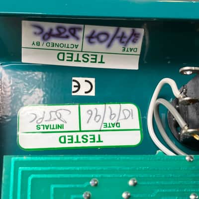 Lovetone Wobulator Tremolo/Vibrato/Panner pedal image 8