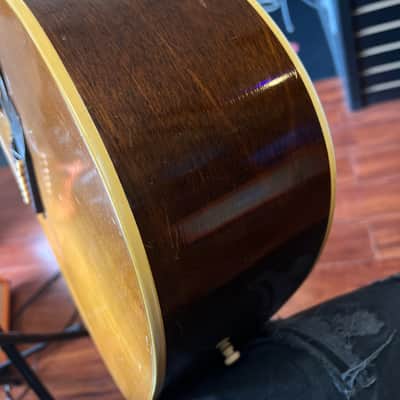 Gibson J-50 Deluxe 1969 - Natural image 14