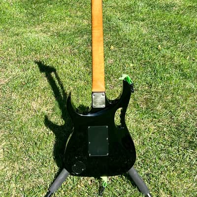 Ibanez JEM777V-BK Steve Vai Signature Vine 1988 - 1993 - Black image 4