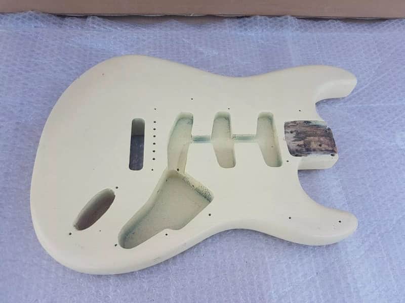 1969 FENDER STRATOCASTER USA BODY image 1