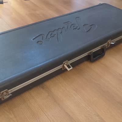 Fender Precision Bass Molded Case Vintage 1978-1981 - Black image 12