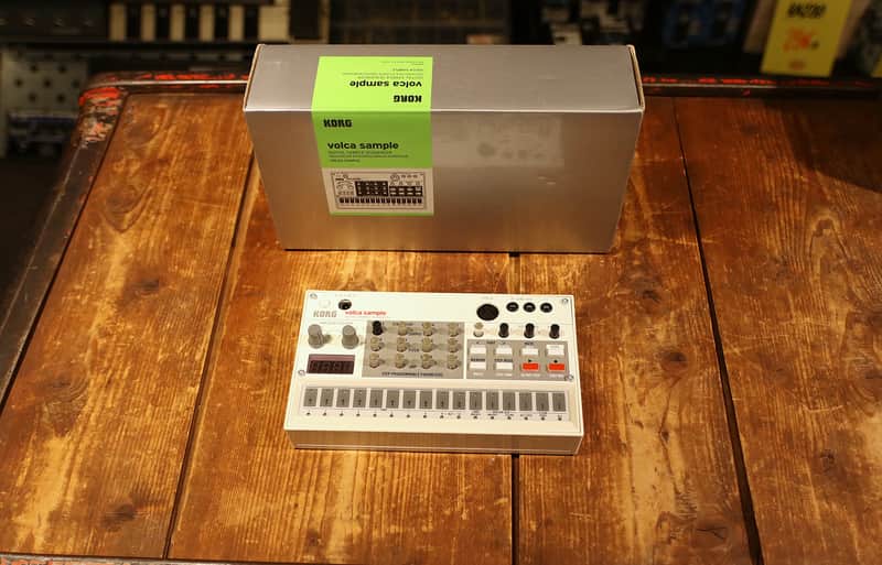 Korg Volca Sample Digital Sample Sequencer 2010s - White image 1