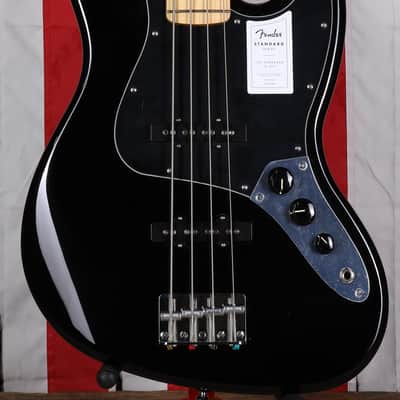 Fender Standard Jazz Bass - Black image 2