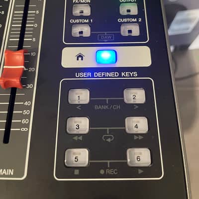Yamaha Dm3 - Digital Mixing Console image 4