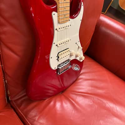 2000 Fender American Deluxe Fat Stratocaster HSS with Maple Fretboard Crimson Transparent image 2