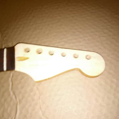FERNANDES 2004-5 Rosewòod Older Neck Stratocaster Guitar Neck image 3