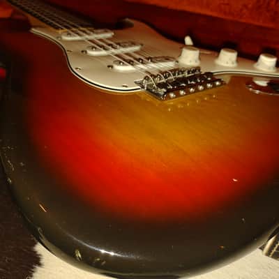 1969 Fender Stratocaster Sunburst w/Rosewood Board- All Original! Hendrix-era Strat & Case- Video Demo image 3