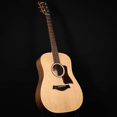 Taylor Big Baby Taylor (BBT) w/ Torrefied Spruce Top & Layered Walnut Back and Sides- Natural 2026 (2201136062) image 9