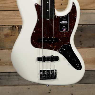 Fender American  Professional II Jazz Bass Olympic White w/ Case & Rosewood Fretboard image 2
