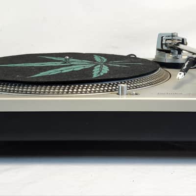 Vintage Technics SL-1200MK2-M Turn Table, 1995, MIJ, w/GenzBenz Road Case image 4
