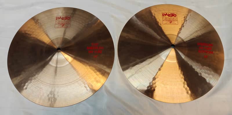 Paiste 2002 14" Medium Hi-Hats - NOS image 1