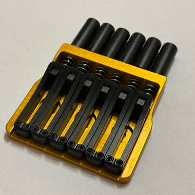 Rakhvari 6-String Hardtail - Black/Gold image 3