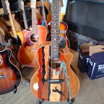 Luna Vista Series Stallion Grand Concert 2020s - Natural image 1