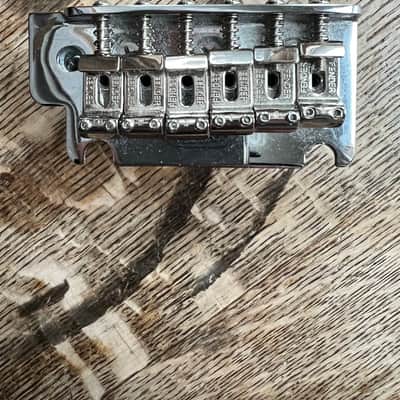 Fender Stratocaster tremolo unit 2022 - Chrome image 1