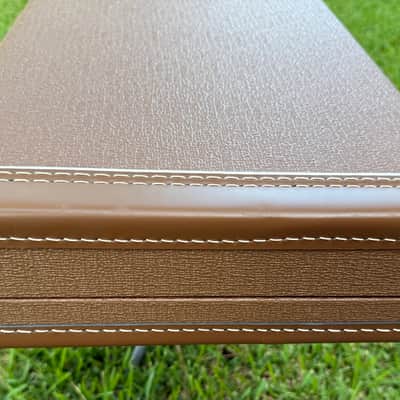 Fender G&G Strat/Tele case 2012 - Brown Tolex with gold plush interior image 10