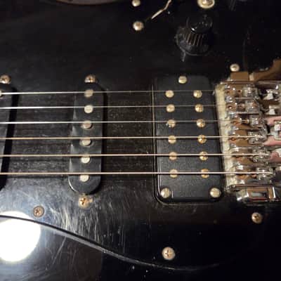 Fender Stratocaster 1985 Japan image 5
