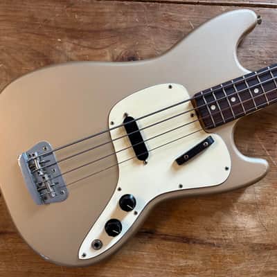 1973 Fender Musicmaster Bass - refin Nitro image 2