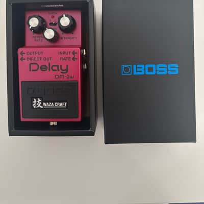 Boss DM-2W Delay Waza Craft 2015 - Present - Pink image 2