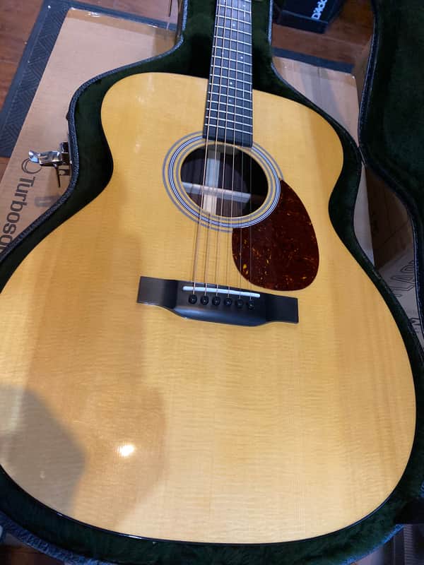 Martin Standard Series USA Acoustic Guitar OM-21 #2548165 4lb 5.7 oz Free Shipping image 1