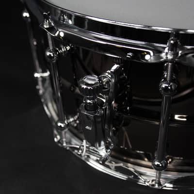 Ludwig 6.5" x 14" Universal Brass Snare Drum, Chrome Hardware image 3