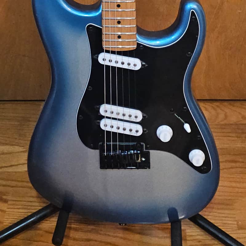 Squier Squire Contemporary Stratocaster Special Sky Burst Meta…