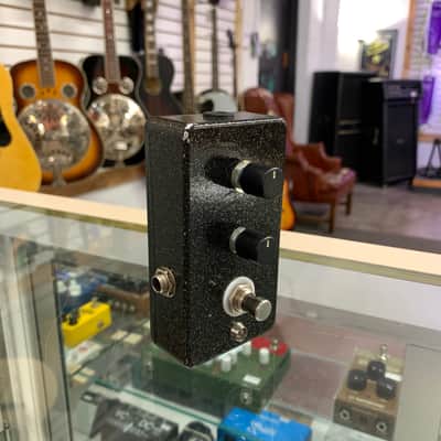 Handmade  Power Amp Distortion Pedal image 2