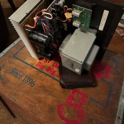 Cerwin Vega LW-15 Powered Subwoofer Amplifier Plate (Parts) image 2