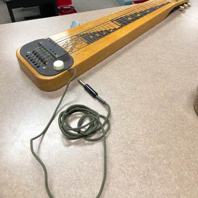 Supro (1950's) Lap Steel (Student Deluxe) w/Case and Steel image 4
