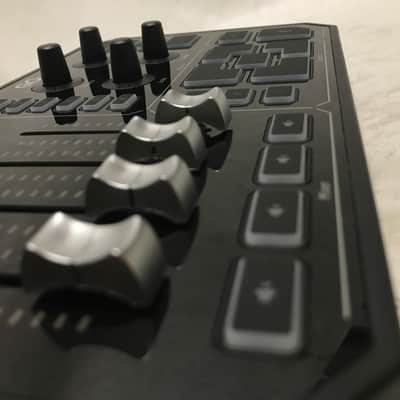TC Helicon GO XLR 4-channel USB Streaming Mixer with Voice FX and Sampler - DEMO image 7
